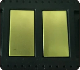 Metal inserts and their carrier shown in the source sheet.